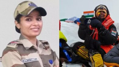 Photo of CISF की महिला अधिकारी ने रचा इतिहास, माउंट एवरेस्ट पर चढ़ने का बनाया रिकॉर्ड