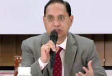 Photo of कंपनियों को आईपीओ नियमों में ढील, शेयरधारिता पूरा करने का समय बढ़ा
