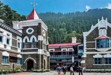 Photo of उत्तराखंड: हाईकोर्ट ने कहा- शिक्षकों की प्रमोशन सूची जारी करें
