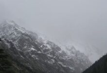 Photo of पहाड़ में बर्फबारी का दून में असर, चार डिग्री गिरा पारा