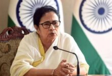 Photo of ममता बनर्जी के आवास पर पहुंचे बीएलओ