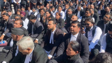 Photo of देहरादून: आंदोलन के बीच सीएम धामी से मिले वकील