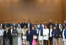 Photo of दिल्ली में मिले भाजपा के कुकी और मैतेई विधायक, मणिपुर हिंसा के बाद पहली बार दिखे साथ