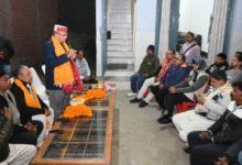 Photo of सरकार की योजनाएं घर घर पहुंचाएं कार्यकर्ता – गणेश जोशी