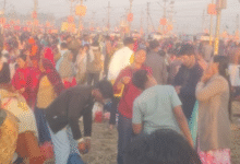 Photo of महाशिवरात्रि पर संगम स्नान के लिए उमड़े श्रद्धालु, प्रयागराज में माघ मेले का आज अंतिम स्नान