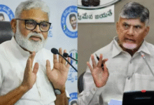 Photo of YSRCP नेता ने CM चंद्रबाबू नायडू को दी गाली, गुंटूर में भड़की हिंसा; कार्यकर्ताओं ने की तोड़फोड़