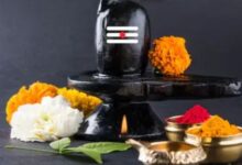Photo of शिवलिंग पर भूलकर भी न चढ़ाएं ये चीजें, जानें इनके पीछे की पौराणिक वजह