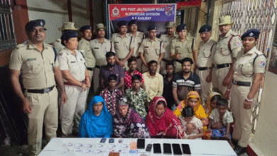 Photo of बंगाल में नकली आधार कार्ड के साथ 14 बांग्लादेशी गिरफ्तार