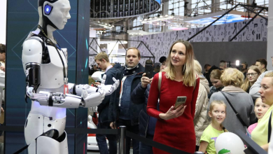 Photo of रूस में पहली बार Humanoid Robot की हुई शादी, AI तकनीक ने रचा नया इतिहास