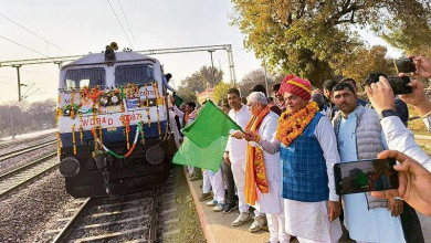 Photo of पीएम मोदी ने हाइड्रोजन ट्रेन को हरी झंडी दिखाकर किया रवाना, आखिर कैसे काम करता है इसका इंजन?