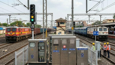 Photo of अब तेज दौड़ेंगी भारतीय रेल की ट्रेनें! 115 KM/H तक बढ़ेगी रफ्तार, 30% कम होगा सफर का समय
