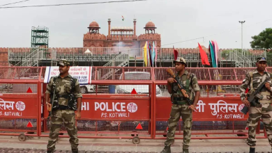 Photo of 15 अगस्त से पहले दिल्ली में हाई अलर्ट, 12,000+ जवान तैनात; AI CCTV से लाल किले की निगरानी