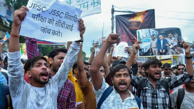 Photo of Ranchi JPSC-JSSC Protest: छात्रों पर लाठीचार्ज के बाद सियासी घमासान तेज, सरकार पर उठे सवाल