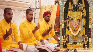 Photo of Ayodhya Ram Mandir: राम मंदिर के पुजारियों का बदला ड्रेस कोड, आज से नई व्यवस्था लागू