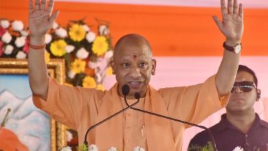 Photo of मेरठ में बोले सीएम योगी – बाबर के अनुयायियों को बजरंगी के भक्त देंगे जवाब