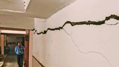 Photo of Delhi PG Building Cracks: सत्य निकेतन के बाद एक और PG बिल्डिंग में दरारें, छात्र डरकर हुए बाहर