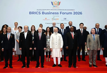 Photo of BRICS Summit 2026: पीएम मोदी की कूटनीतिक बैठकों के बीच वायरल हुआ मलेशियाई PM का बॉलीवुड अंदाज