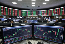 Photo of Share Market Today: वैश्विक तनाव और टैरिफ की चिंता के बीच फ्लैट खुला बाजार, सेंसेक्स 72 अंक फिसला