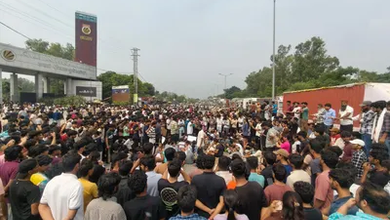 Photo of CEC विरोध प्रदर्शन में आपस में भिड़ीं कांग्रेस की महिला नेता, एक-दूसरे को मारे थप्पड़; वीडियो वायरल