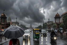 Photo of IMD Weather Alert: यूपी-बिहार समेत कई राज्यों में भारी बारिश और आंधी का अलर्ट, 70 किमी प्रति घंटे की रफ्तार से चल सकती हैं हवाएं