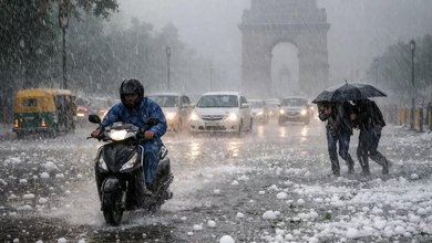 Photo of Weather Update: दिल्ली में ओले, हिमाचल के ऊंचे इलाकों में बर्फबारी की संभावना, जानें यूपी का मौसम